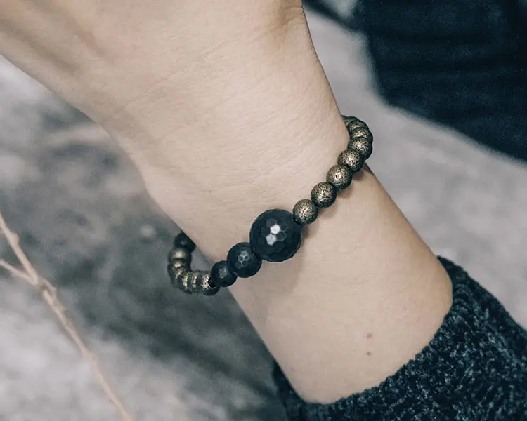 Solid Brass & Black Agate Bracelet | Grounding Strength 6 - Buddha Bodhis Black Agate Bracelet