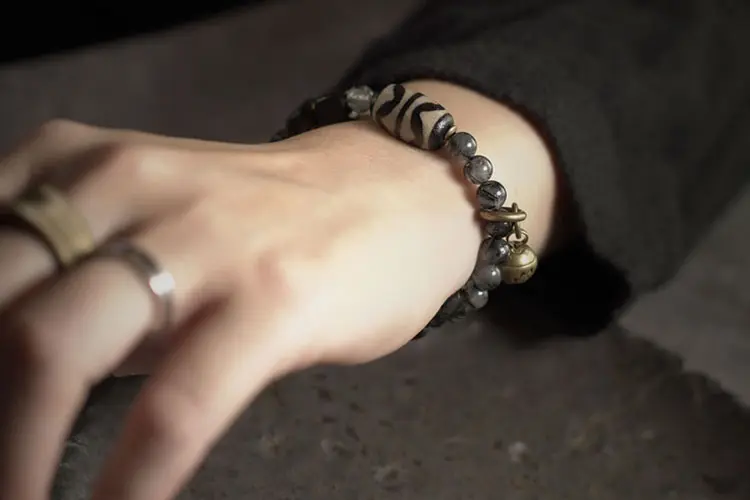 Ebony & Black Rutilated Quartz Bracelet | Grounding & Protection 7 - Buddha Bodhis Ebony & Black Rutilated Quartz Bracelet