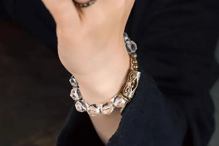 Faceted Clear Quartz Bracelet | Vintage Spiral Jewelry 7 - Buddha Bodhis Faceted Clear Quartz Bracelet Vintage Spiral Jewelry