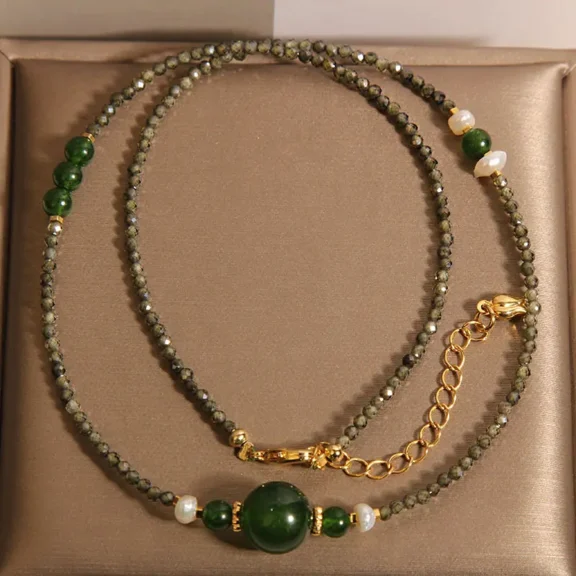 How to Choose & Care for a Crystal Necklace – Complete Guide 1 - Buddha Bodhis How to Choose & Care for a Crystal Necklace – Complete Guide