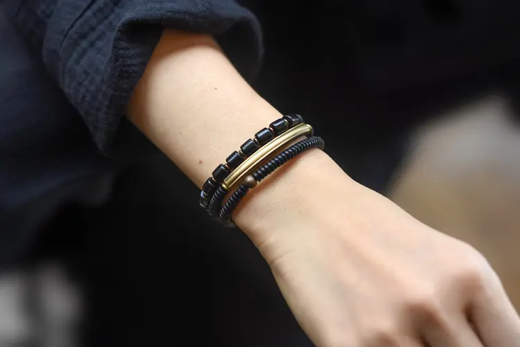 Natural Sandalwood Bead Bracelet | Zen Inspired Meditation Jewelry 7 - Buddha Bodhis Natural Sandalwood Bead Bracelet