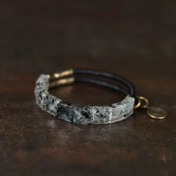 How to Wear Healing Crystals: A Beginner's Guide 2 - Buddha Bodhis Super Seven Crystal & Ebony Wood Bracelet