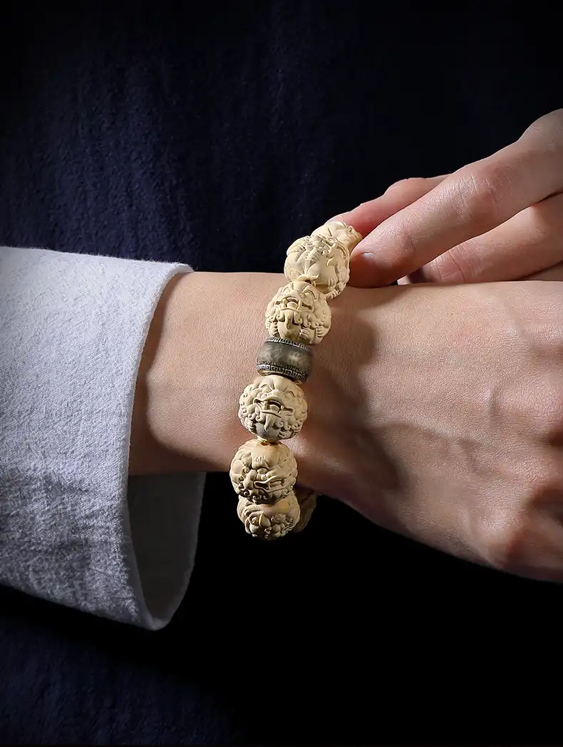 1 - Buddha Bodhis Boxwood bracelet