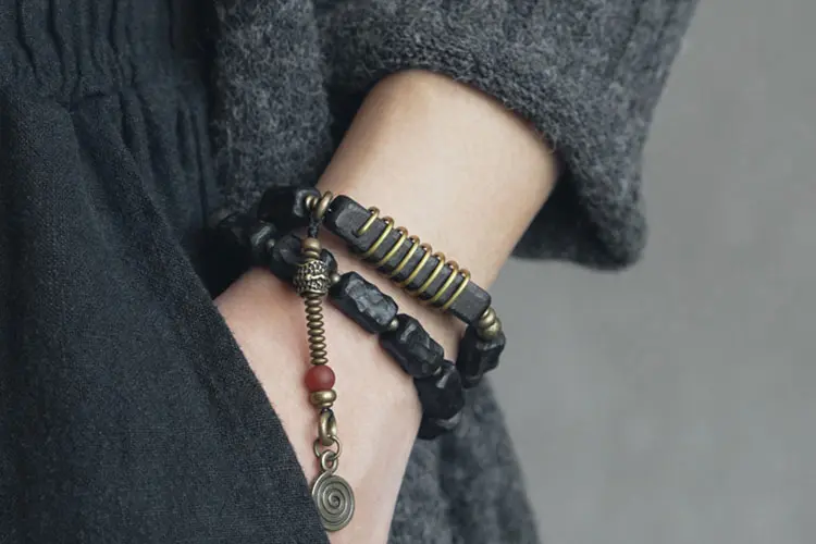 The Shaman's Charm: A Carved Ebony Agate Bracelet 7 - Buddha Bodhis The Shaman's Charm A Carved Ebony Agate Bracelet