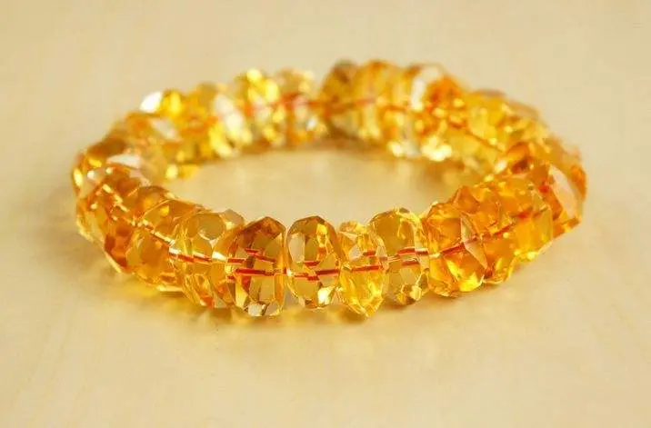 A Practical Guide to Citrine: Meaning, Properties, and Uses for Abundance 3 - Buddha Bodhis A Practical Guide to Citrine Meaning, Properties, and Uses for Abundance