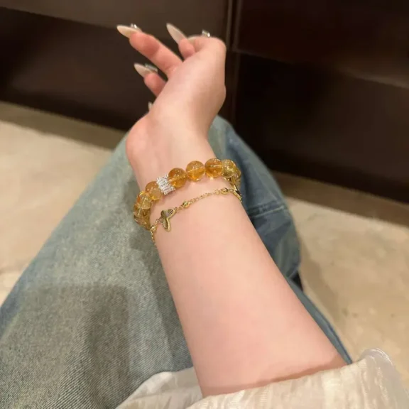 A Practical Guide to Citrine: Meaning, Properties, and Uses for Abundance 2 - Buddha Bodhis A Practical Guide to Citrine Meaning, Properties, and Uses for Abundance