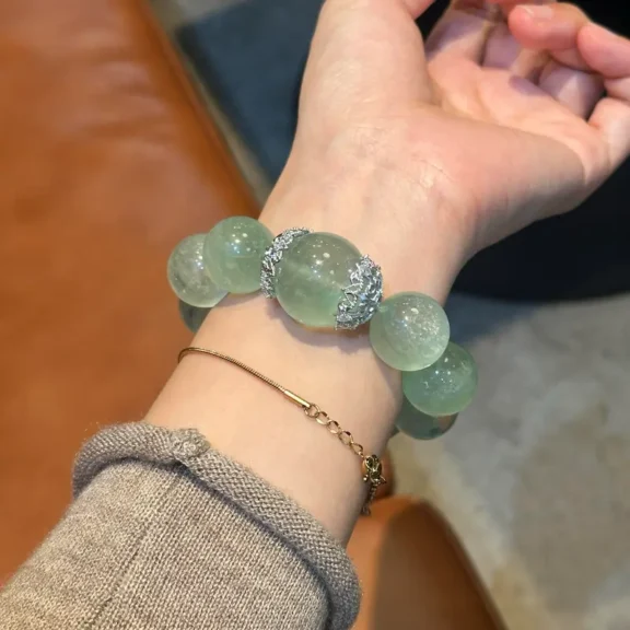 Fluorite Bracelet: A Guide to Its Meaning, Healing Properties, and Uses 3 - Buddha Bodhis Fluorite Bracelet A Guide to Its Meaning, Healing Properties, and Uses
