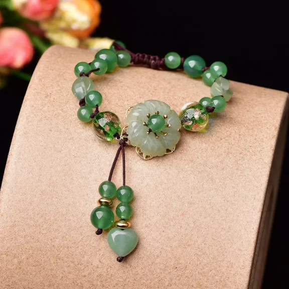Green Aventurine Bracelet: Its Meaning, Benefits, and Practical Uses 2 - Buddha Bodhis Green Aventurine Bracelet Its Meaning, Benefits, and Practical Uses