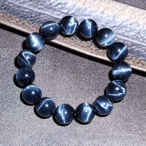 The Meaning of a Blue Tiger Eye Bracelet: Properties, Benefits, and How to Wear It 1 - Buddha Bodhis The Meaning of a Blue Tiger Eye Bracelet Properties, Benefits, and How to Wear It