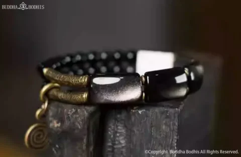 The Spiritual Meaning of Silver Sheen Obsidian A Mirror to the Soul