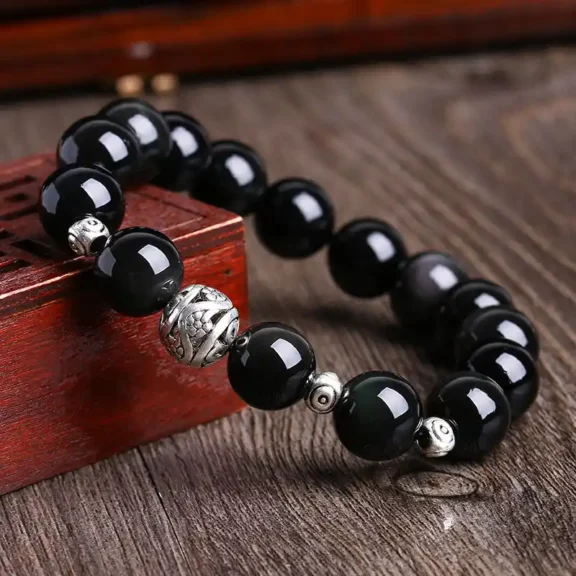 Choosing Your Protective Stone for 2026: Black Obsidian vs. Black Tourmaline 1 - Buddha Bodhis Choosing Your Protective Stone for 2026 Black Obsidian vs. Black Tourmaline