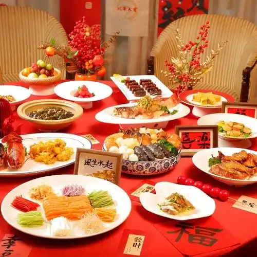 Lucky Foods for Chinese New Year 2026: A Guide to Their Meanings & Symbolism 3 - Buddha Bodhis Lucky Foods for Chinese New Year 2026 A Guide to Their Meanings & Symbolism