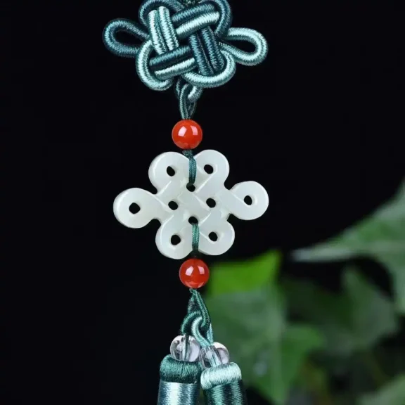 The Endless Knot: A Symbol of Harmony, Infinity, and Spiritual Connection 3 - Buddha Bodhis The Endless Knot: A Symbol of Harmony, Infinity, and Spiritual Connection