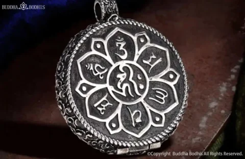 The Spiritual Meaning of Om Mani Padme Hum: An Exploration of the Six Syllables