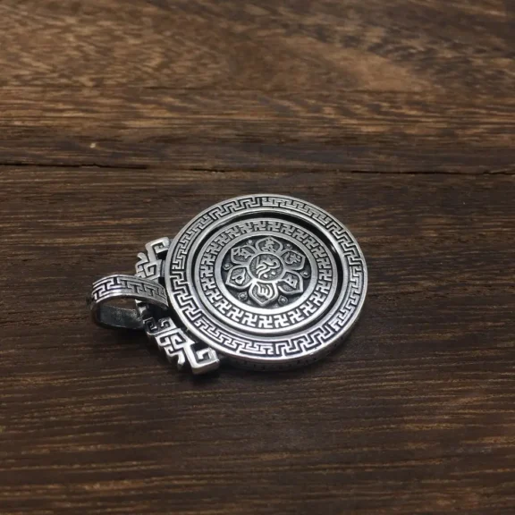 The Spiritual Meaning of Om Mani Padme Hum: An Exploration of the Six Syllables 2 - Buddha Bodhis The Spiritual Meaning of Om Mani Padme Hum: An Exploration of the Six Syllables