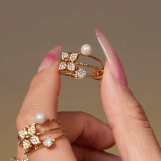 Natural Shell Bead Flower Jewelry Set - Titanium Steel Zircon Amulet