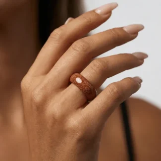 gold-sandstone-geometric-polished-ring-jewelry
