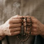 How to Pronounce Om Mani Padme Hum: A Guide to the Sanskrit and Tibetan Chants 9 - Buddha Bodhis om-mani-padme-hum-meditation