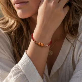 Chinese-Style Wooden Gourd Braided Red Cord Bracelet – Good Fortune, Protection & Auspicious Blessings (3)