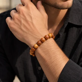 Natural Thuja Wood Bead Bracelet – Polished Round Bead Harmony Design for Men and Women (3)