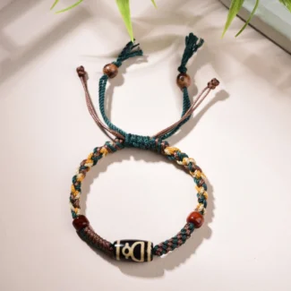 Tibetan-Style Agate Wealth Deity Dzi Bead Bracelet – Prosperity, Abundance & Spiritual Protection (1)