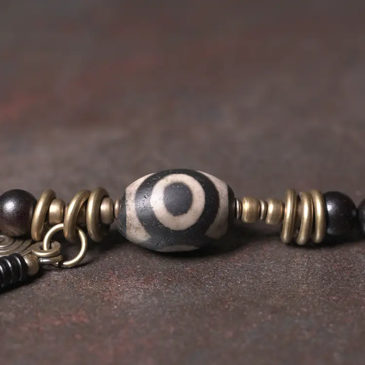 Three-Eyed Dzi Bead Bracelet Tibetan Protection Mala