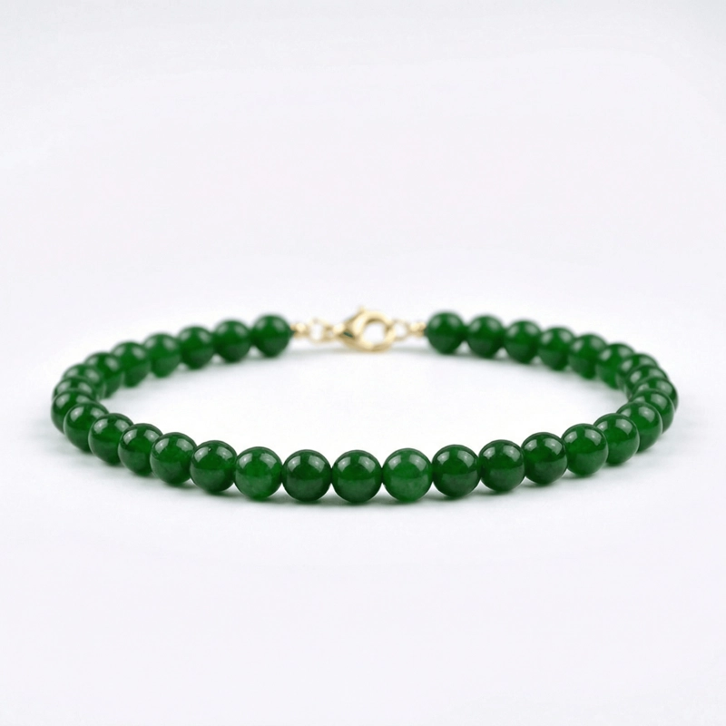 emerald-green-beaded-bracelet-jewelry