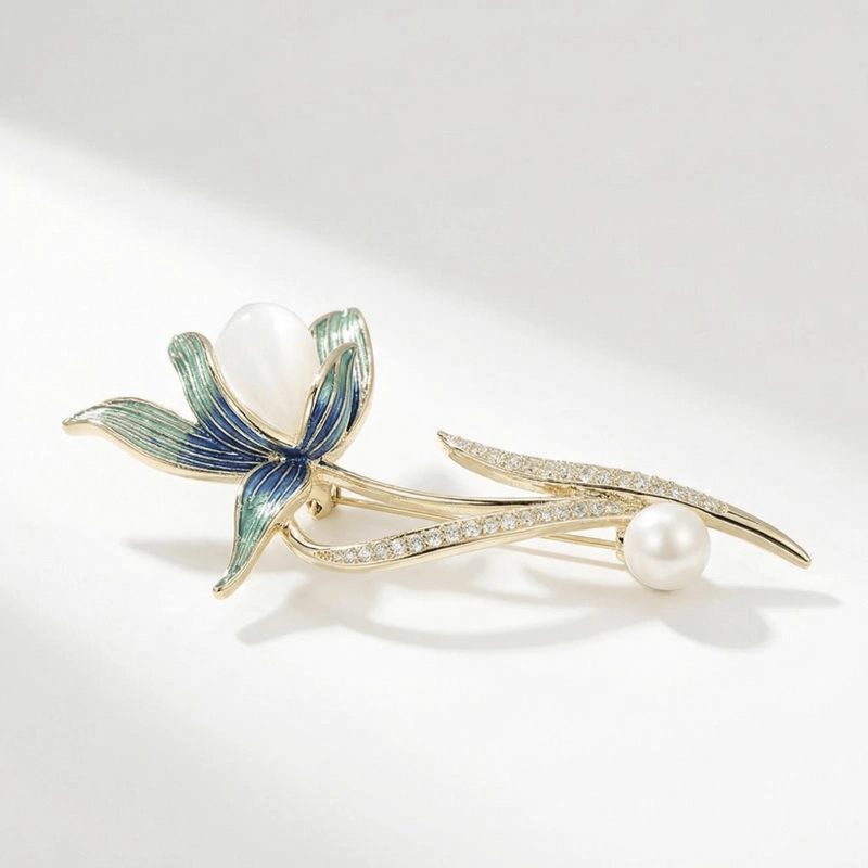 gold-floral-enamel-brooch-pearl