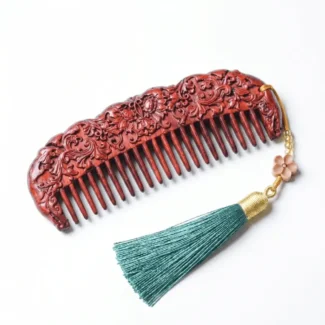 hand-carved-wooden-hair-comb