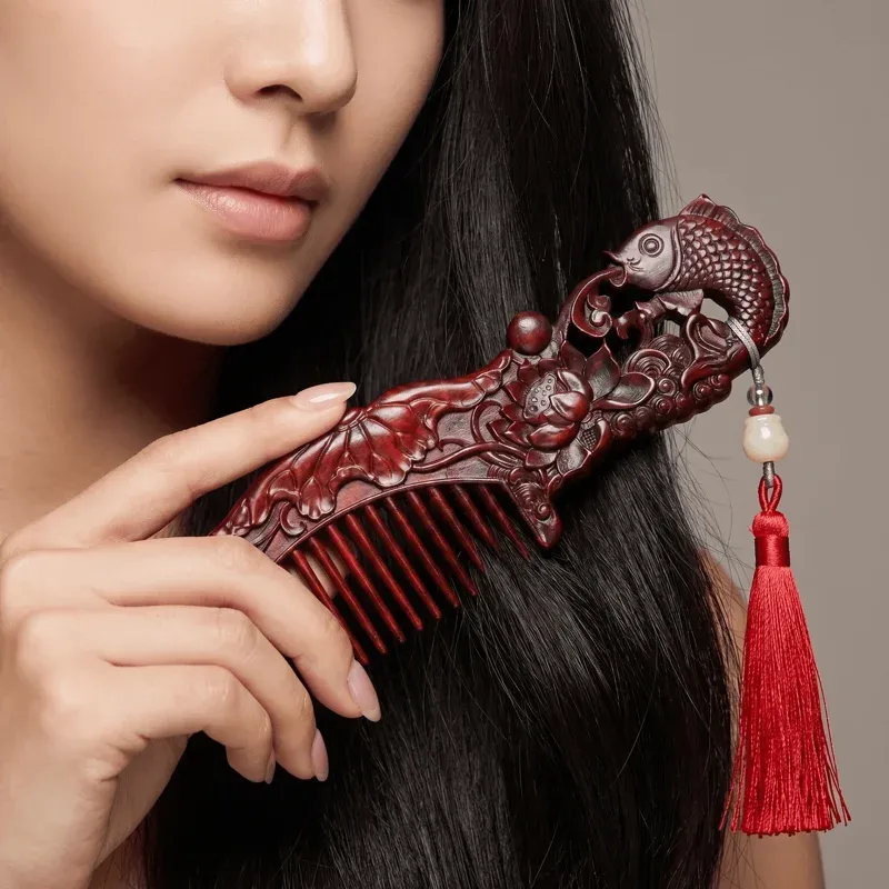 rosewood-carved-fish-hair-comb-tassel