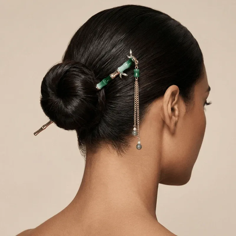 american-model-bamboo-metal-tassel-hairpin-luxury-accessory