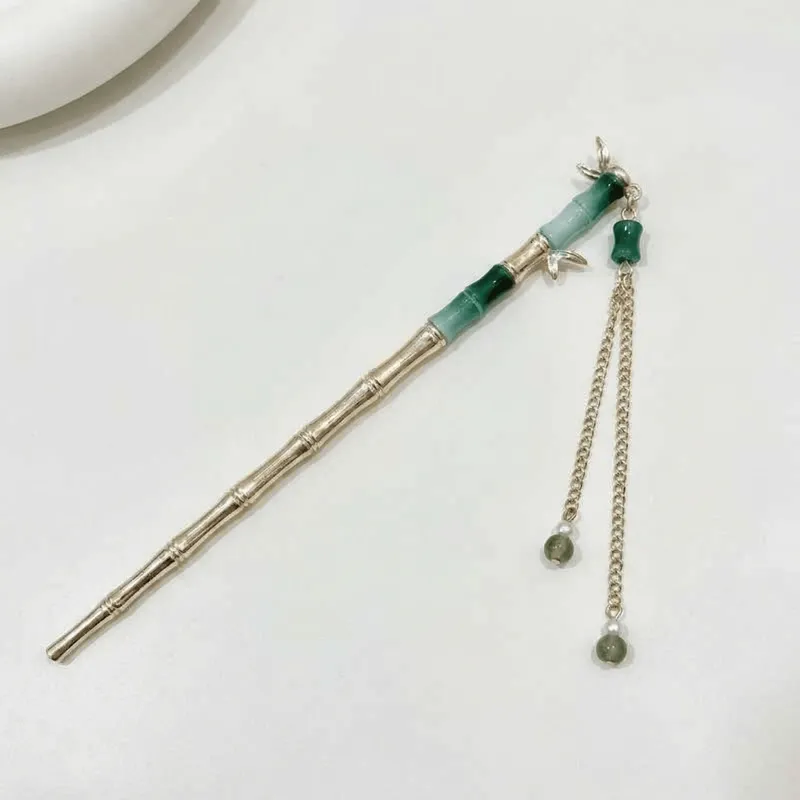 green-bamboo-hairpin-tassel-accessory